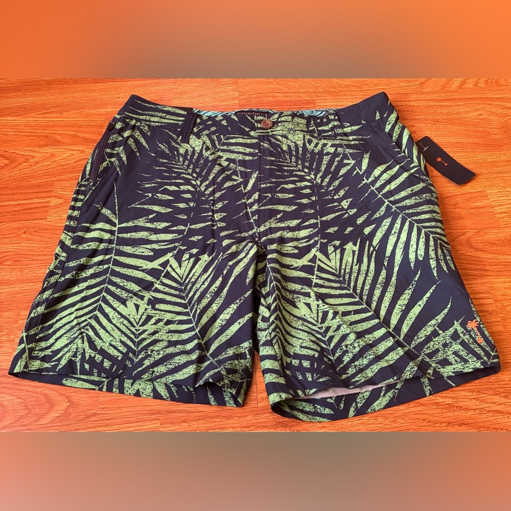 New Margaritaville men’s hybrid grew palm leaf shorts